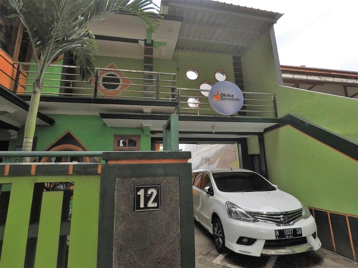 Dhika Adventure Hostel Probolinggo Kültér fotó